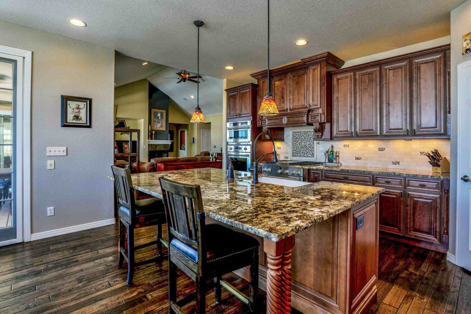 Wyburzenie ściany w kuchni i salonie